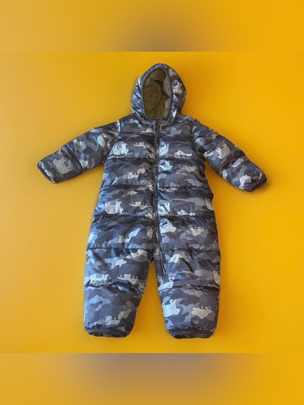 babyGAP Camo Puffer Snowsuit Hooded Bear Ears Bunting Fleece Lined 12-18M
